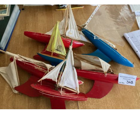 Diecast : Star Yachts - modern with metal base vintage all seem ok & intact (6)