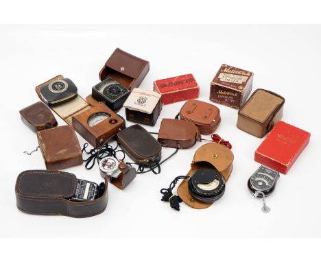 A Selection of Various Light Meters, from makers including Weston, Dremoscop, Bertram and more, some boxed (a lot)