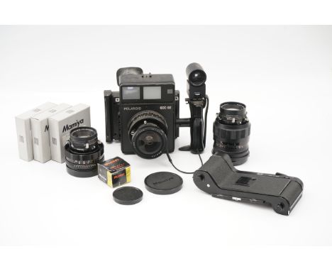 A Polaroid 600SE Medium Format Rangefinder Camera, with Sekor f/3.5 100mm, f/5.6 75mm and f/5.6 150mm lenses, complete with v