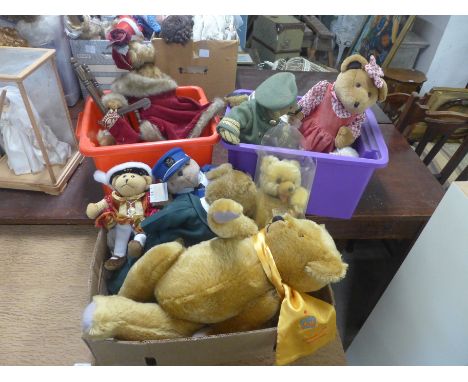 A collection of vintage and later teddy bears 