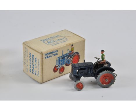 Britains Lilliput HO Scale Fordson Major E27N Tractor. NM in VG Box.