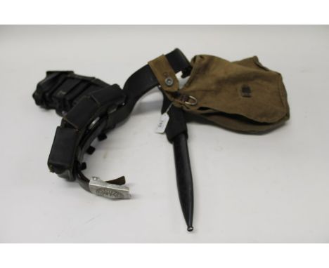 Second World War German K98 bayonet with scabbard, frog, belt with army buckle, two three-section ammunition pouches and brea