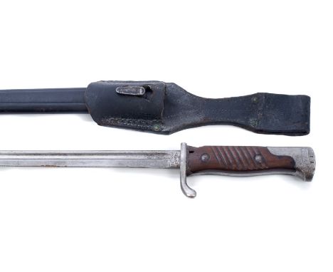 First World War German M1898nA spear-pointed bayonet, dated 1914, in leather scabbard with frog