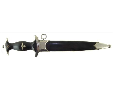 German WWII Third Reich SS Dagger and scabbard, by Eickhorn, 1933 model,&nbsp;"over the shoulder squirrel" trademark Eickhorn