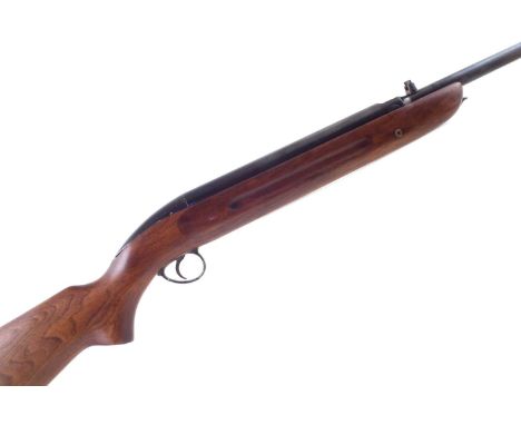BSA .22 Airsporter rifle, bearing no markings except for GB16498 to the guard, number and '2' to the stock, 113cm overall len