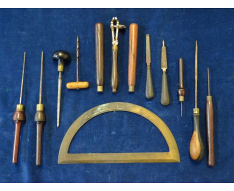 A quantity of assorted files and other craftsman tools to/w a Worthington London protractor