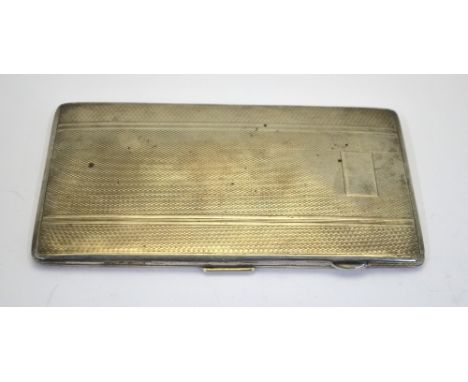 A heavy quality engine-turned cigarette case, Harman Brothers, Birmingham 1946, 6.8 oz