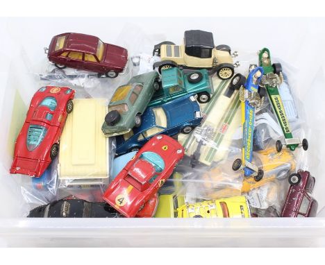 Corgi: A collection of assorted Corgi, playworn, diecast vehicles to include: Heinkel, Mini, Riley, Land Rover and others. (o