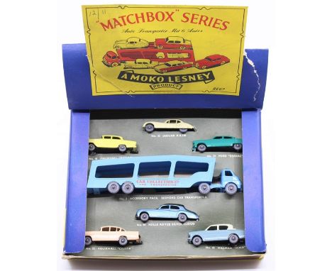 Matchbox: A boxed Matchbox Series, Auto Transporter Mit 6 Autos, German issue, comprising: Car Transporter, Accessory Pack No