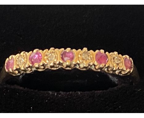 9ct Gold ring set with rubies &amp; diamonds Size W