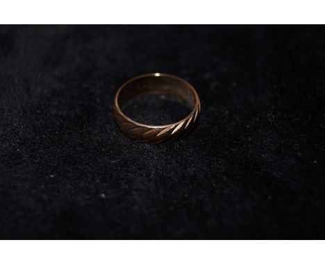 9ct gold band size- K