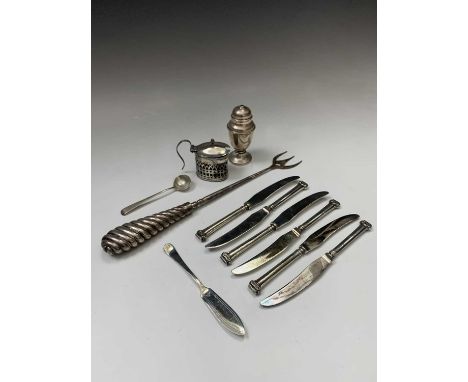 A Victorian toasting fork with filled silver spiral handle together with six tea knives with filled silver handles and three 