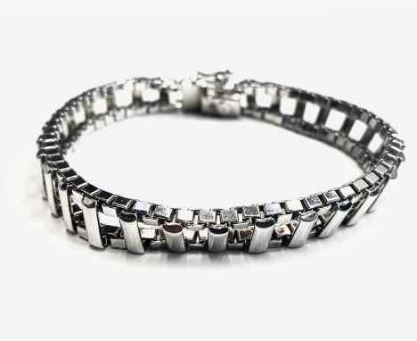 A silver ladder link bracelet 34gm