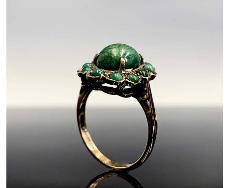 A 9ct gold jade set ring 4.1gm