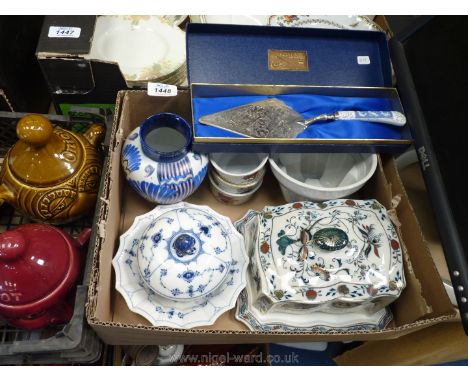 A small quantity of china including Copenhagen lidded pot and dish, pretty Carltonware vase, Grimwades 'Carro' cheese dish an