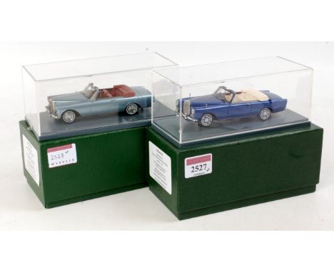 Neo Scale Models 1/43rd scale resin Bentley group, 2 boxed examples, to include NEO 44160 Bentley SIII Continental Mulliner P