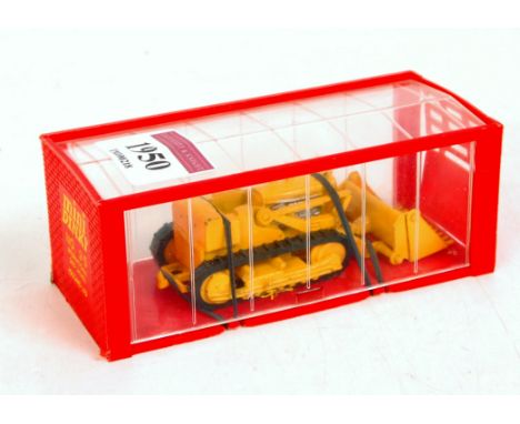 Mini Dinky, No.95 International Skid Shovel, ywllow body, with black tracks, in the original plastic case (M-BNM)