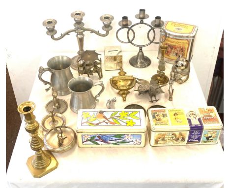 Selection of miscellaneous includes Vintage brass, metal ware etc 
