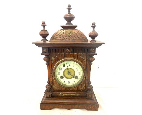 Vintage 2 key hole oak mantle clock, height approx 17 inches, untested 