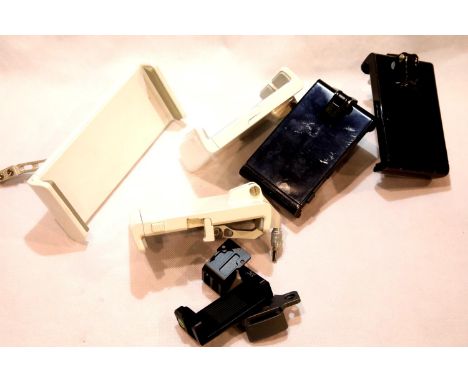 Five screen mounts. P&amp;P Group 1 (£14+VAT for the first lot and £1+VAT for subsequent lots) 