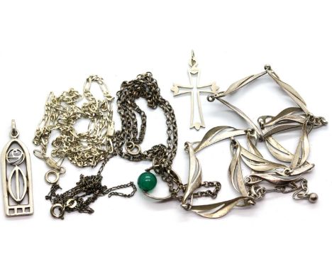 925 silver Figaro neck chain, full L: 50 cm, a contemporary silver necklace, three silver pendants and two further chain (one