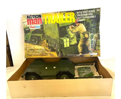 Vintage Palitoy Action Man trailer in original box, like new 