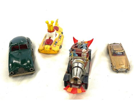 Selection of vintage Corgi toy die cast cars to include Chitty Chitty Bang Bang with figures, Yellow submarine, James Bond As