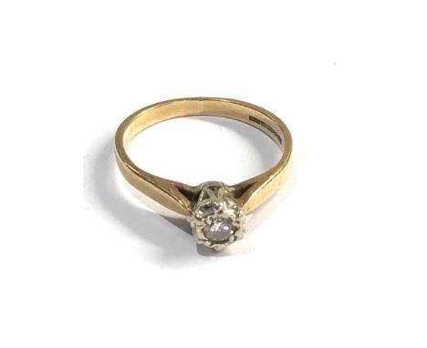 9ct gold diamond  ring weight 1.9g 