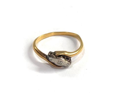 18ct gold diamond  ring weight 2.4g 