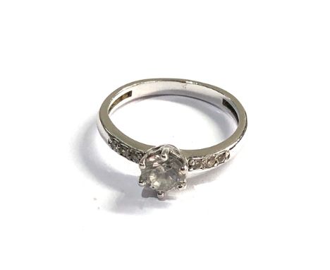 14ct white gold cz ring wight 2.1g 