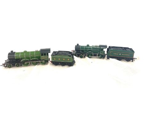 Unboxed Triang R350 engine and tender 00 Gauge, Triang R150 LNER 4-6-0 locomotive and tender 8509 