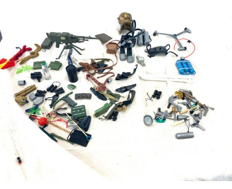 Selection vintage 1960's / 1970's Action man Hasbro Palitoy / Red box accessories to include guns, backpacks, binoculars, bul