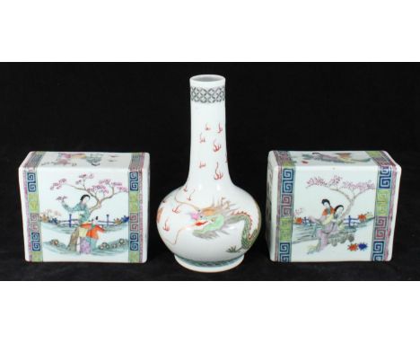 A pair of Chinese porcelain pierced flower bricks with polychrome enamel decoration, 15cm wide, together with a Chinese porce