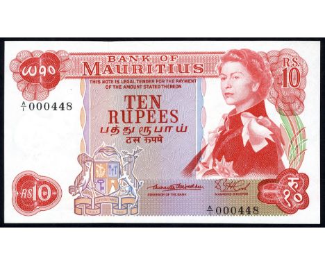 Mauritius, P 31a, Linzmayer B402a, Bank of Mauritius, 5 Rupees, (1967). Coat of arms of Mauritius at lower left, portrait of 