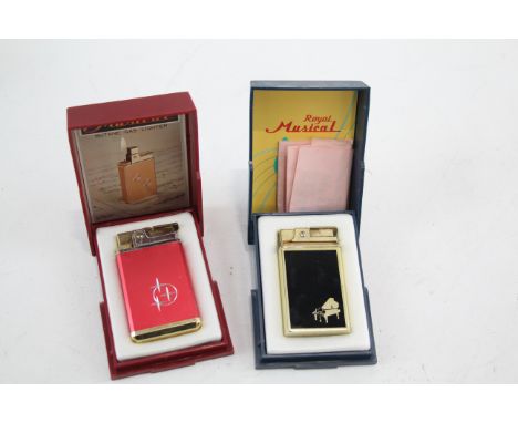 2 x Vintage Cigarette Lighters Inc Royal Musical MR 600 &amp; Royal Gas Lighter UNTESTED Items are in vintage condition Signs