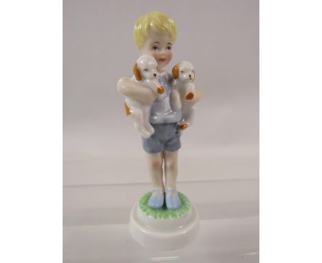 Royal Worcester figurine Mondays child, 13.5 cm tall.