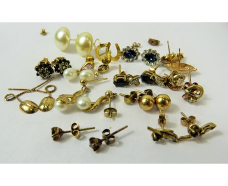 Assorted 9ct Gold Earrings with fasteners.   See photos. All in pairs.  Total weight approx 14g