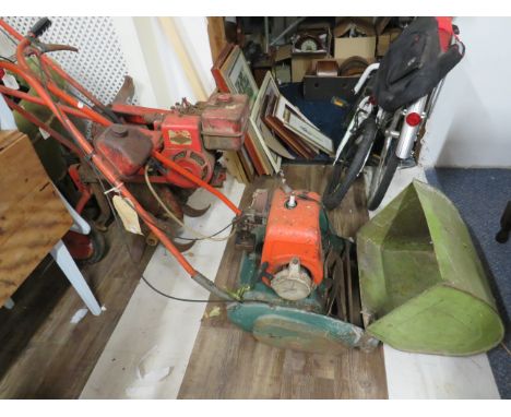 Vintage Suffolk Colt Lawnmower, Working condition Untested and Unknown so consider as spares or repairs. See photos.  S2