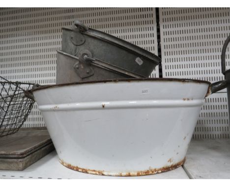 Enamel bath, Galvanised bath, buckets and Enamel dishes etc.