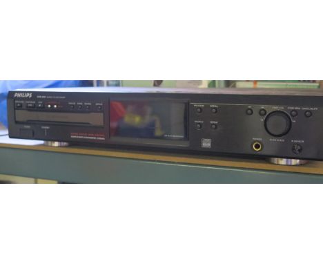 A Philips CDR600 CD Recorder and HiFi connectors 