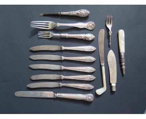 A Selection of Silver Flatware, plated butter knife with MOP 'golf club' handle and tea knives with plated handles 