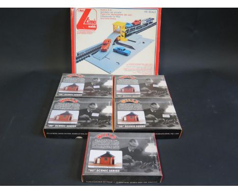 A Lima HO Scale Automatic Car Unloader and 5 OO Gauge Wills SS66 Conveniences Boxed 