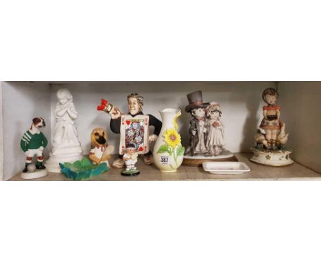 CARDEW PLAYING CARD KING TEAPOT &amp; OTHER CHINA FIGURES