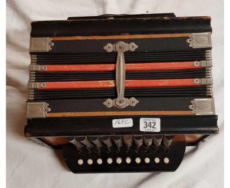 Victoria accordions online price list