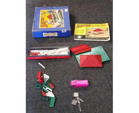 BOXED SET OF BAYKO BUILDING SET NO.1