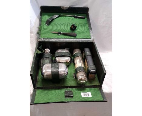 CASED VINTAGE VALET TRAVELLING SET, 1 ITEM APPEARS MISSING