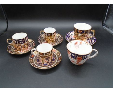 3 Royal Crown Derby Imari coffee cans and saucers plus 2 teacups and one saucer, a/f