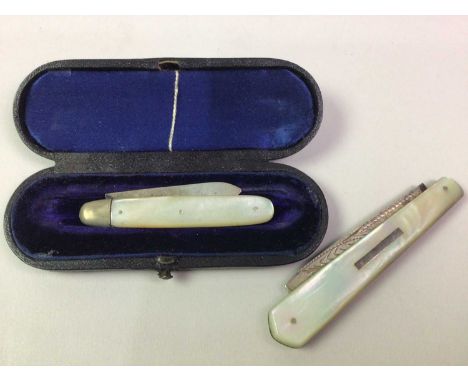 TWO MOTHER OF PEARL POCKET KNIVES, AND OTHER ITEMS  including a silver bangle, bread fork and a small collection of jewellery