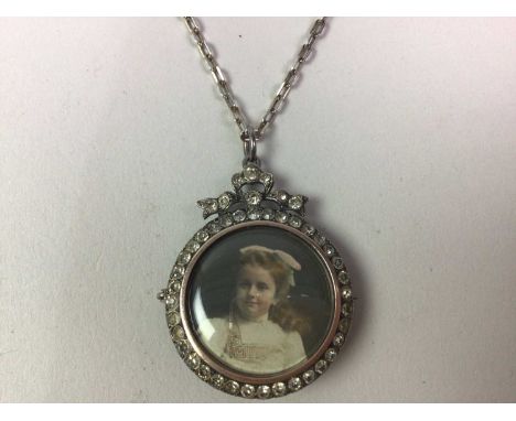 SILVER AND PASTE NECKLACE, along with three bangles and a bead necklace