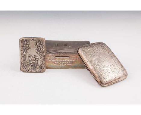 A SILVER RECTANGULAR CIGARETTE BOX, Birmingham 1940, the lid with engine turned decoration, Belvedere crest and inscribed “Ol